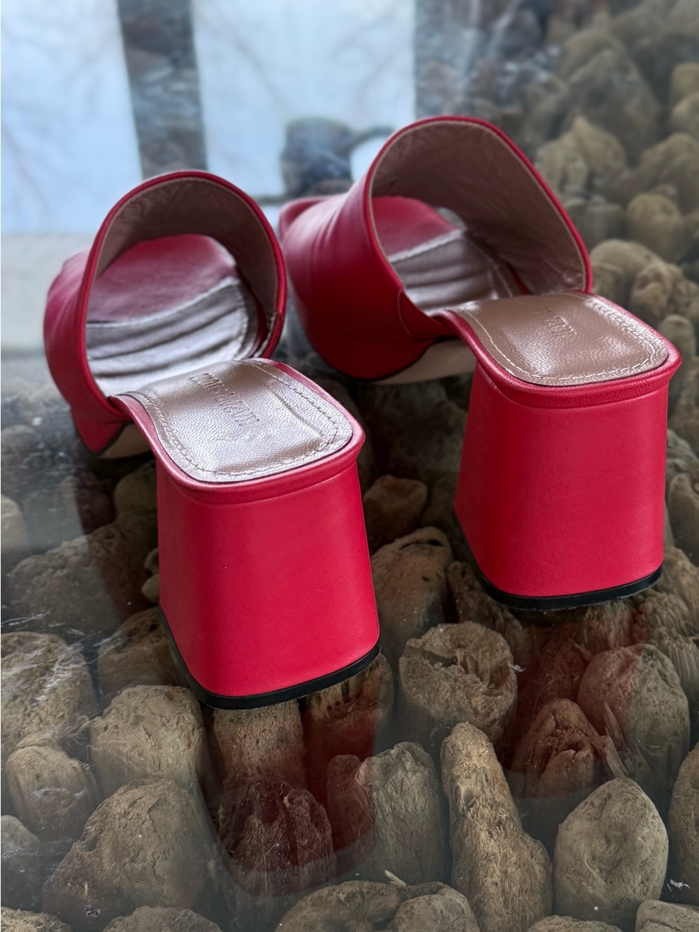 Red platform mules 👠 - Picture 4 of 7